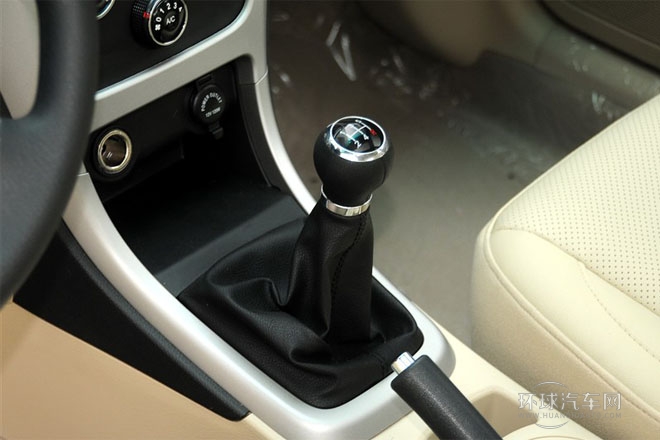 2014款 1.5L 手動尊貴型