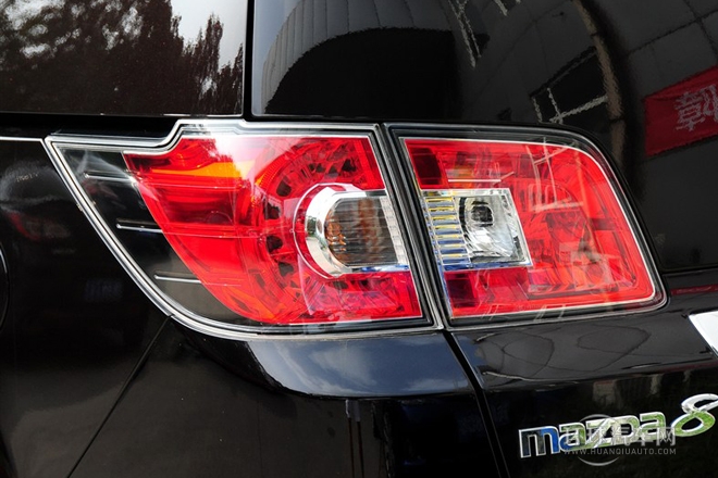 2013款 2.5L 尊貴版