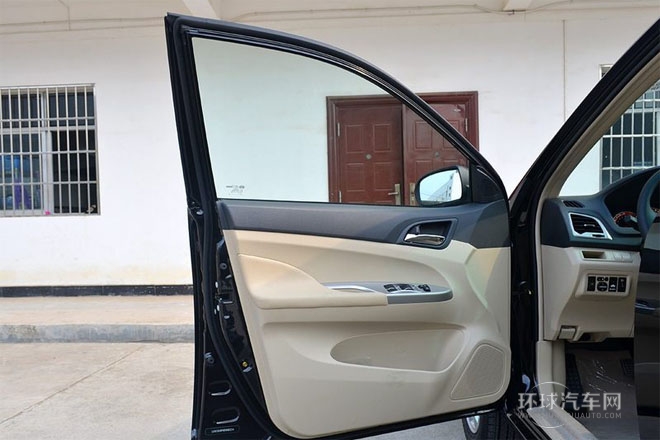 2014款 1.5L 自動豪華型