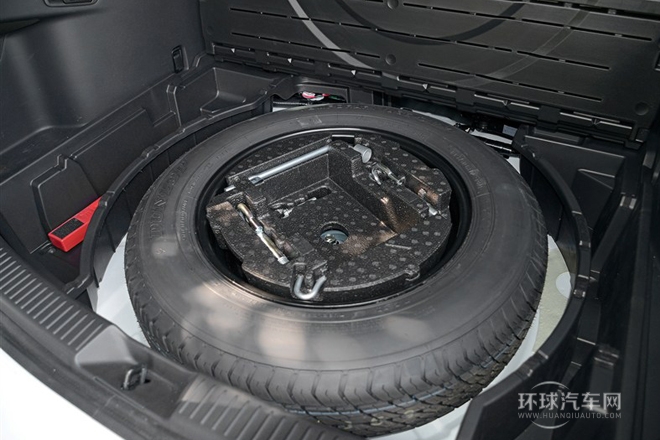 2014款 2.3T 四驅(qū)運(yùn)動(dòng)版