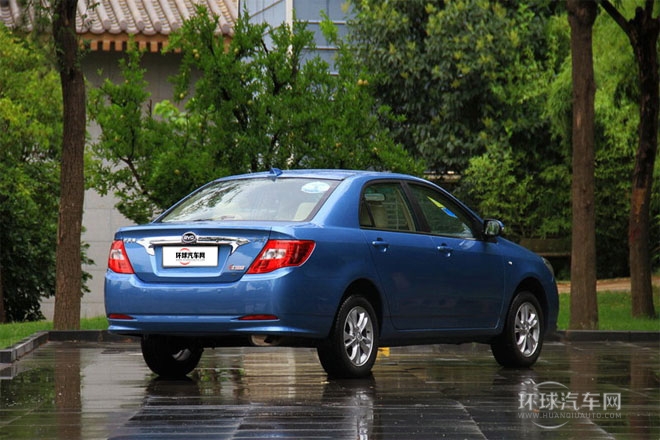 2014款 1.5L 自動(dòng)尊貴型