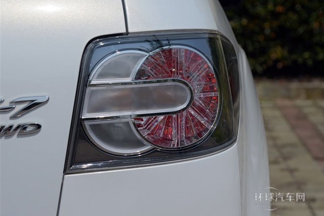 2014款 2.3T 四驅(qū)運(yùn)動(dòng)版