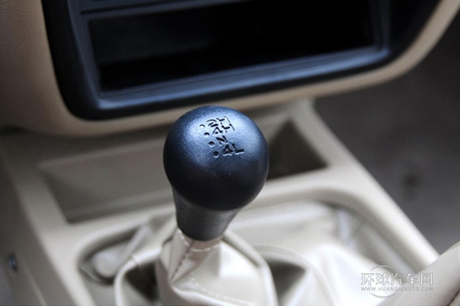 2013款 2.2T柴油四驅標準型ZD22TE