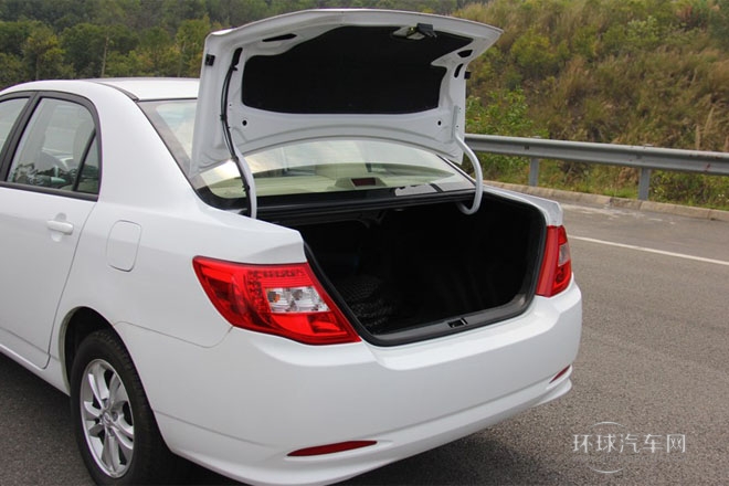 2014款 1.5TI 手動豪華型