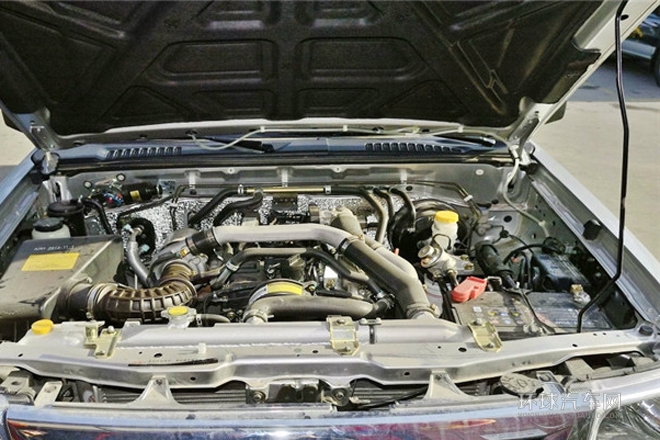 2013款 2.5T柴油兩驅(qū)標(biāo)準(zhǔn)型ZD25TCR