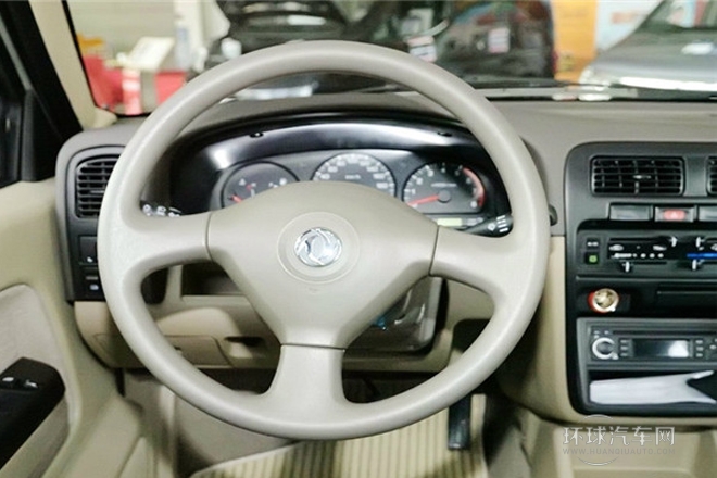 2013款 2.5T柴油兩驅標準型ZD25TCR