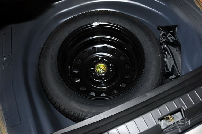 2013款 1.5L 手動舒適型