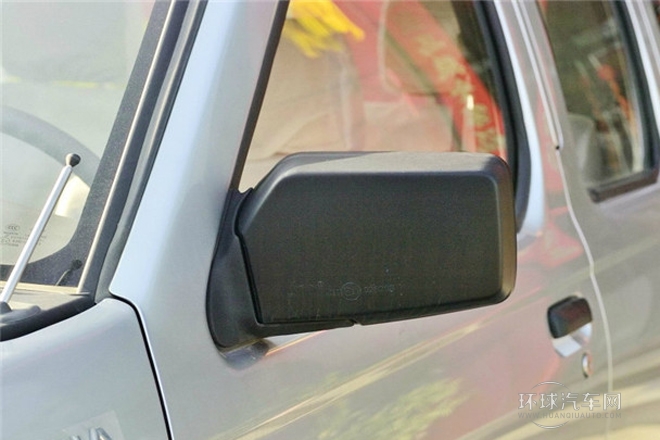 2013款 2.5T柴油兩驅標準型ZD25TCR