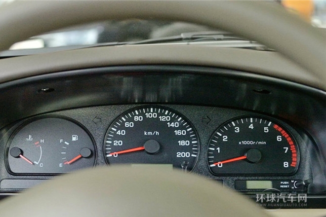 2013款 2.5T柴油兩驅(qū)豪華型ZD25TCR