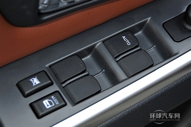 2013款 酷銳 1.6L 自動20周年3G智能版