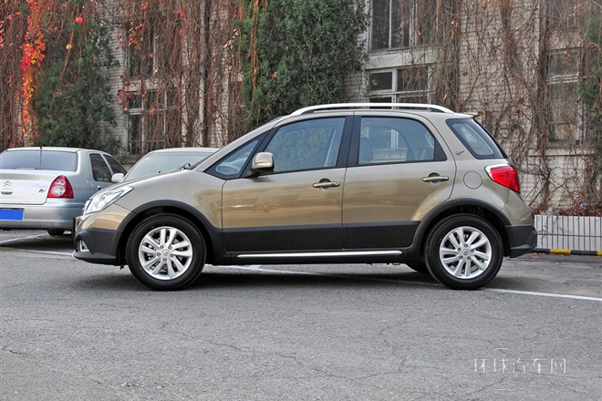 2013款 酷銳 1.6L 自動20周年3G智能版