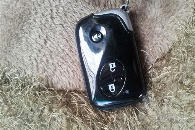 2013款 1.5L 自動豪華型