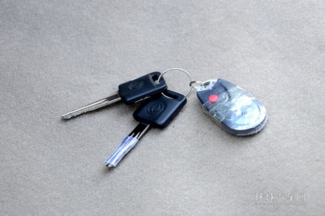 2013款 3.0T柴油四驅標準型CYQD80-E3