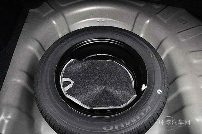 2011款 1.6L 手動舒適型