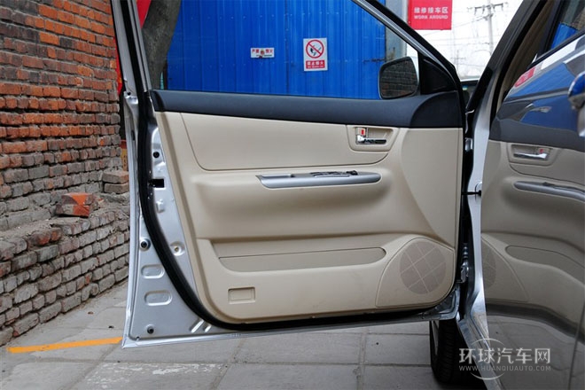 2012款 1.5L 標(biāo)準(zhǔn)型GL-i