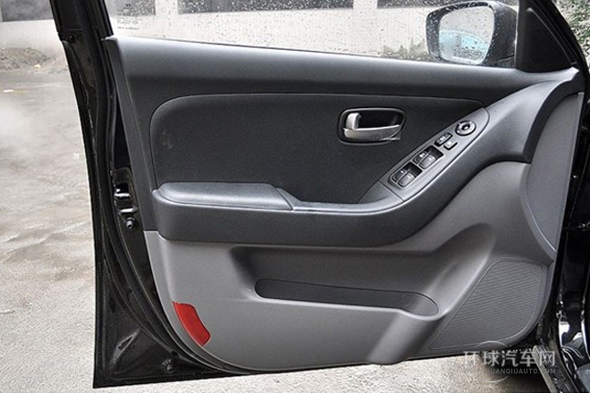 2011款 1.6L 手動舒適型