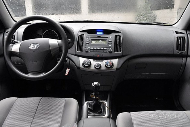 2011款 1.6L 手動舒適型