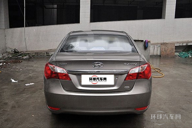 2011款 1.6L 手動(dòng)舒適型