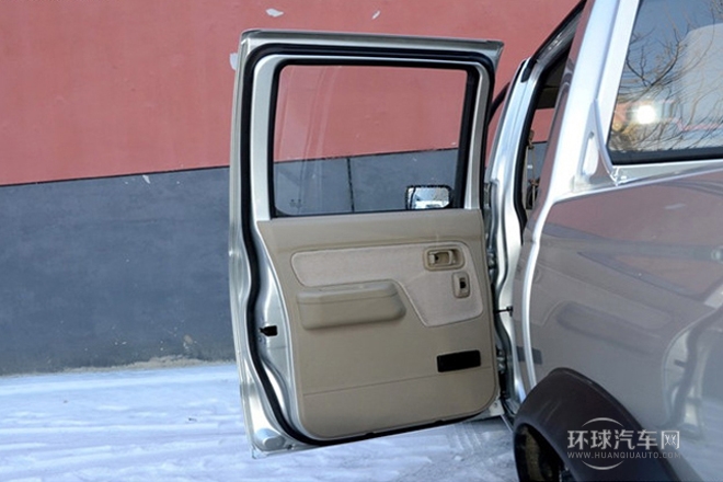 2013款 3.0T柴油兩驅標準型CYQD80-E3