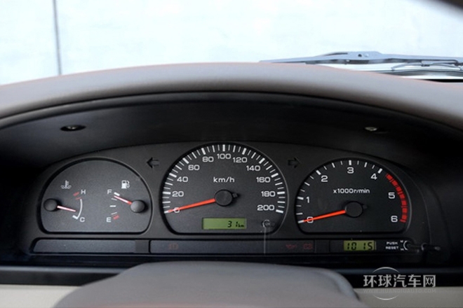 2013款 3.0T柴油兩驅標準型CYQD80-E3