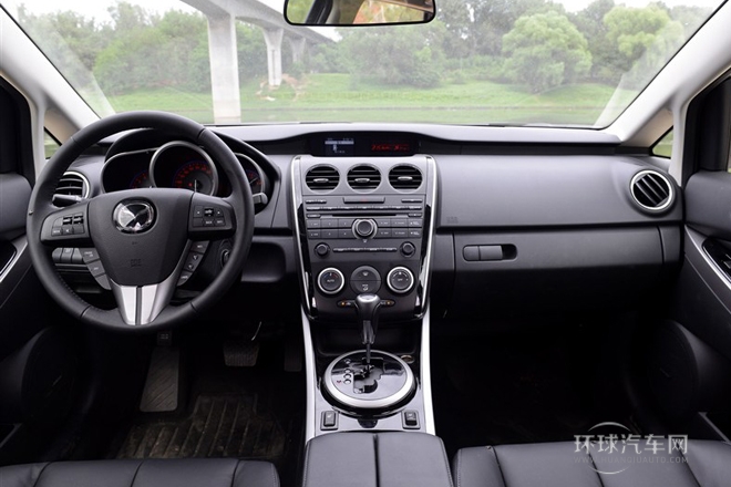 2014款 2.3T 四驅智尊版