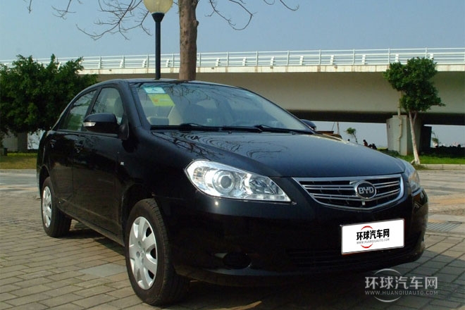 2012款 1.5L 手動標準型