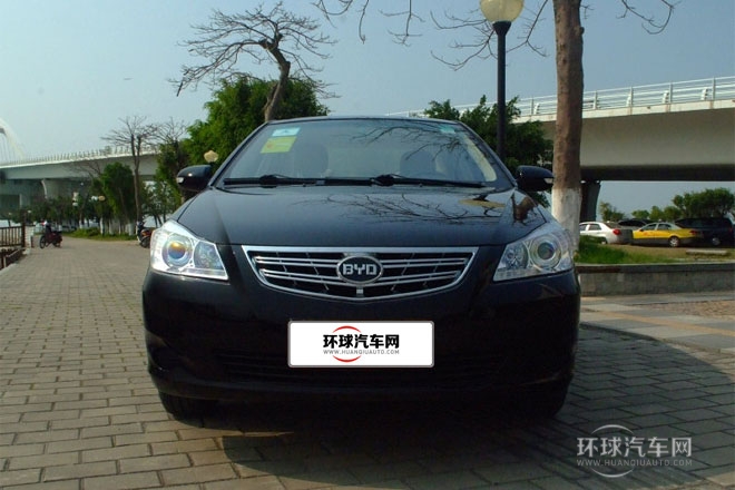 2012款 1.5L 手動標準型