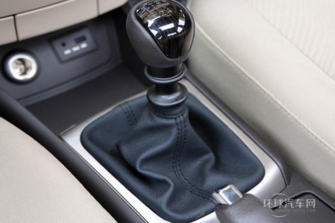 2011款 1.6L 手動豪華型
