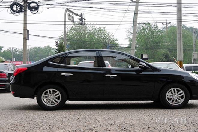 2011款 1.6L 手動豪華型