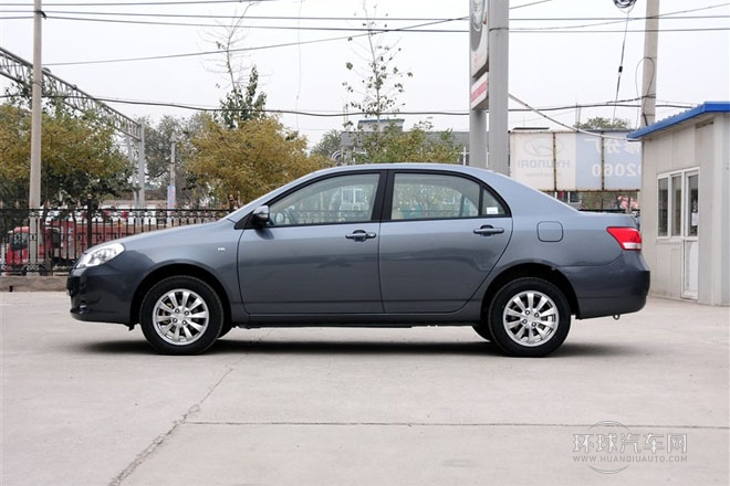 2012款 1.5L 手動豪華型