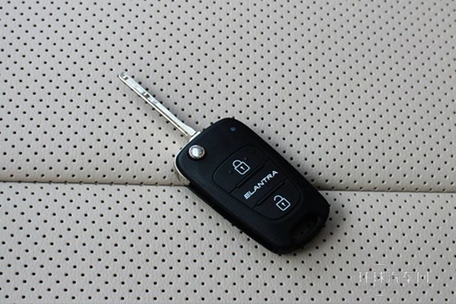 2011款 1.6L 手動頂級型