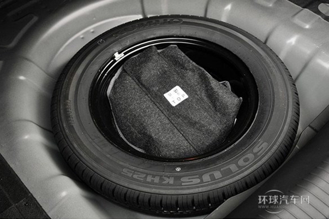 2011款 1.8L 自動豪華型