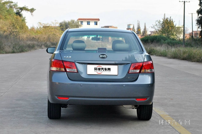 2012款 1.8L CVT豪華型