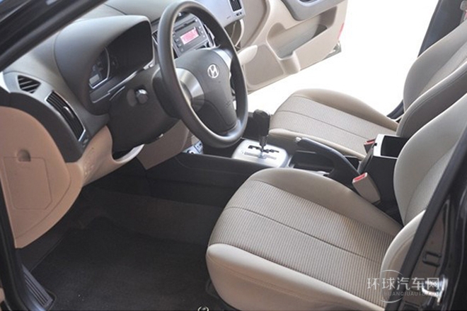 2011款 1.8L 自動豪華型