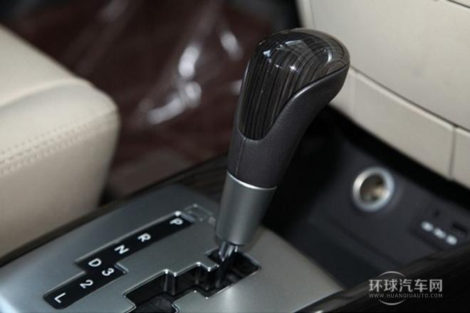 2011款 1.8L 自動(dòng)豪華型