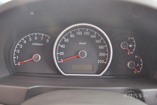 2011款 1.8L 自動豪華型