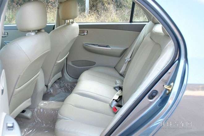 2012款 1.8L CVT豪華型