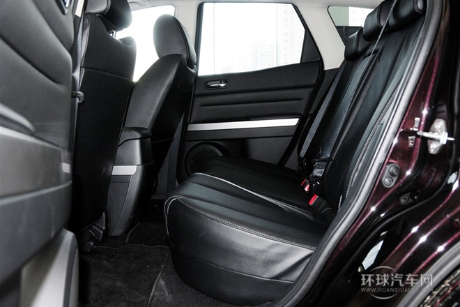 2014款 2.5L 兩驅尊貴版