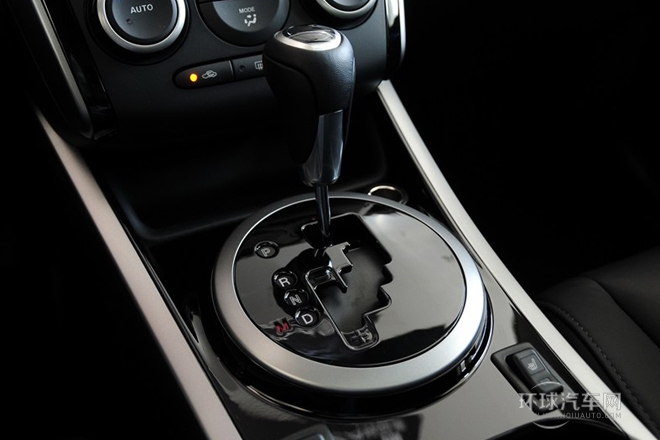 2014款 2.5L 兩驅(qū)尊貴版