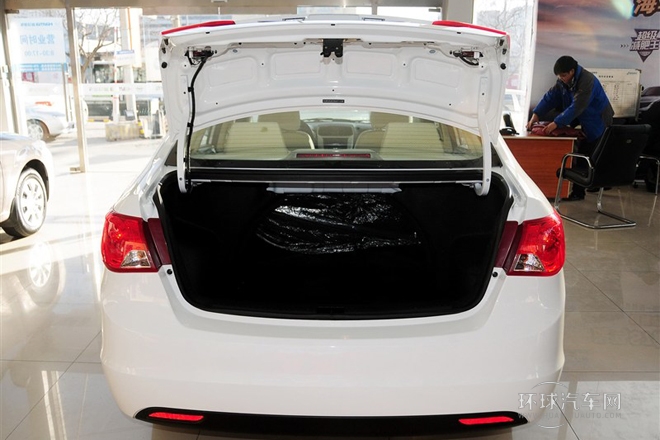 2014款 1.5L 手動精英型