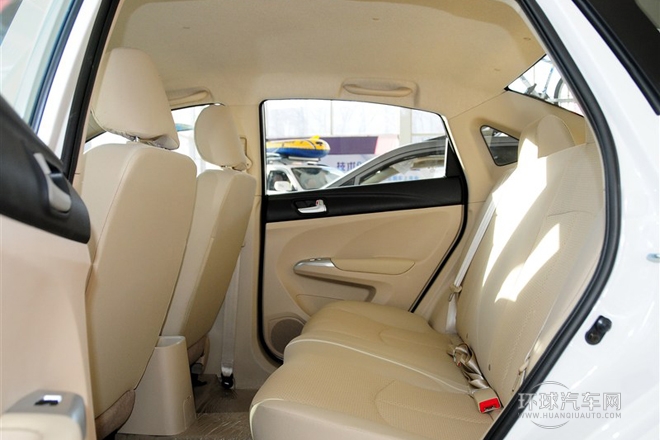 2014款 1.5L 手動(dòng)精英型