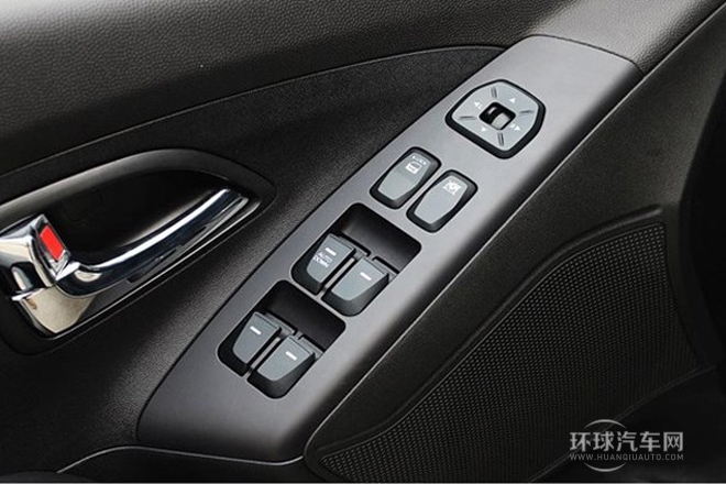 2013款 2.0L 手動兩驅(qū)舒適型GL 國V