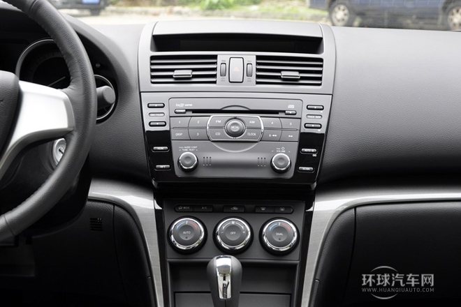 2012款 2.0L 自動精英版