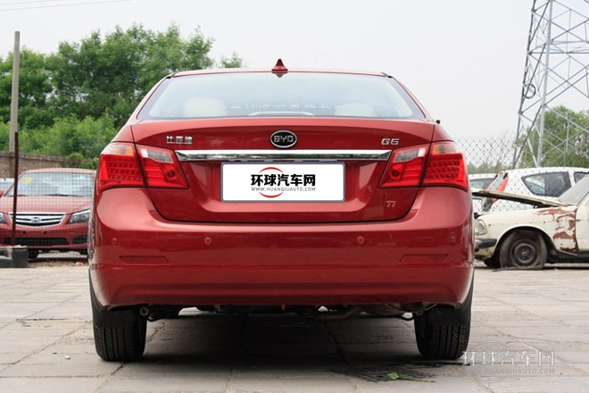 2013款 2.0L 手動豪華型