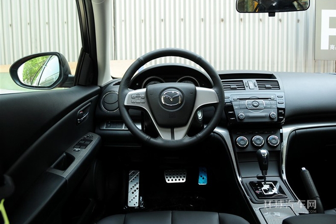 2012款 轎跑 2.0L 自動(dòng)豪華版