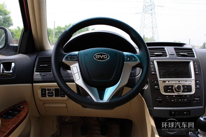 2013款 2.0L 手動豪華型