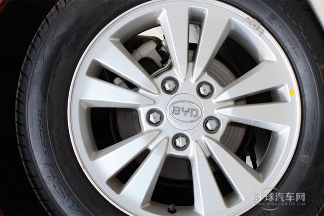 2013款 2.0L 手動豪華型