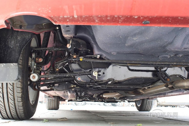 2013款 2.0L 手動豪華型