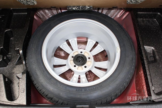 2013款 2.0L 手動豪華型