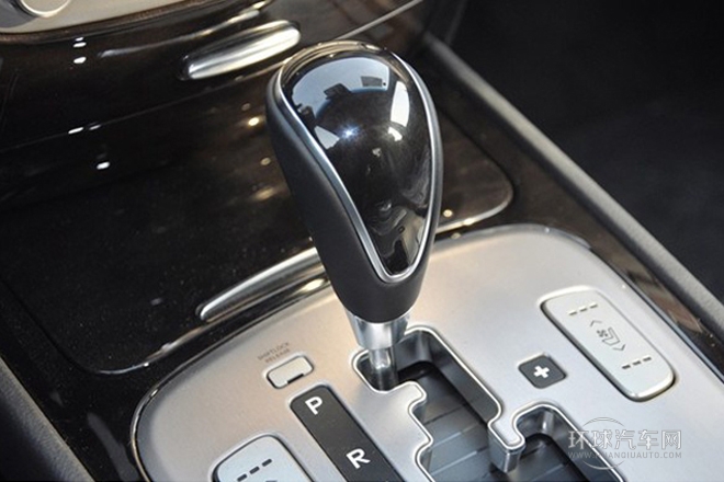 2012款 3.0L GDI尊貴版